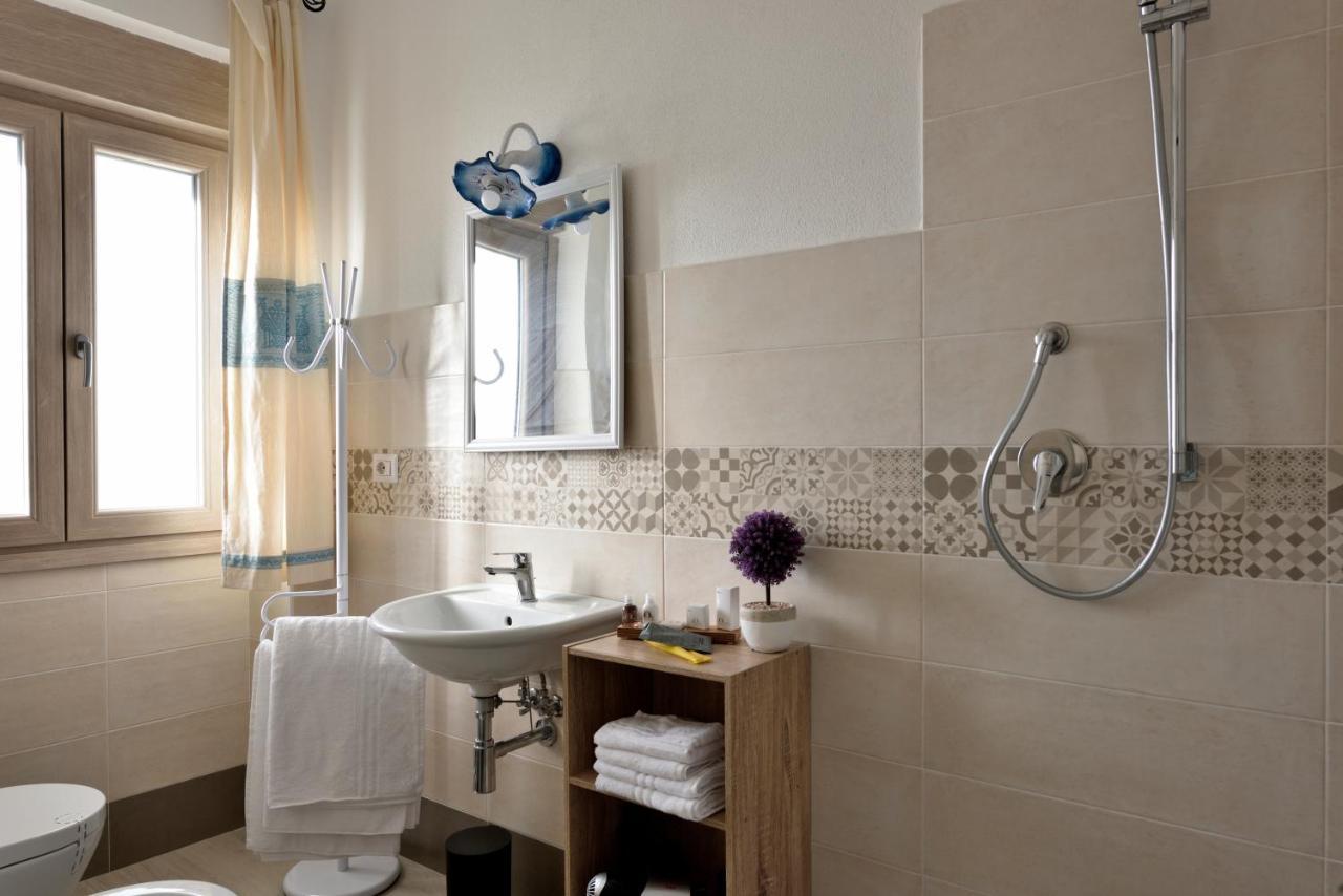 Inah Rooms Dorgali Exterior photo
